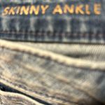 Jennifer Lopez Women's jeans. Size 10. $35 Photo 6