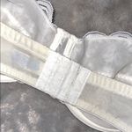 Maidenform Chantilly vintage White Lace Strapless Bra – Size 38C” made in USA Photo 4