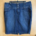 Torrid  Jean Skirt Women's 18‎ Blue Solid Above Knee Pockets Whiskered Denim NWT Photo 0