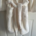 New Women’s Ulta Beauty Fuzzy Fleece Robe Cream/Ivory size Large/XL White Photo 3