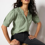 Evereve  Kaia Smocked Top Photo 0