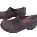 Merrell Womens Brown Leather Clogs Shoes Size 9.5 SKU 8243 Photo 2
