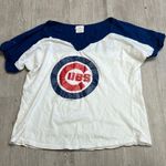 Genuine Merchandise  Chicago cubs Shirt Size: XL Photo 0