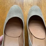 Ann Taylor Classic Leather Heel Pumps Khaki Suede Snake Print, Size 7.5 Photo 7