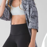 Lululemon  Wanderlust Yoga Haven Kimono RARE Special Edition Dottie Tribe Size 10 Photo 0