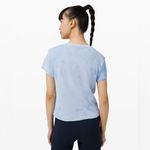 Lululemon Train to Be Short Sleeve in Blue Linen / Chalk Wash Water Drop Size 10 Photo 3