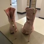 Boots Chic Blush Suede Heeled Boots 6 1/2 Clean Great Shape Miss Lola Pink Size 6.5 Photo 3