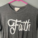 Women’s M Faith Inspirational Graphic Tee Dream Believe Achieve T Photo 4