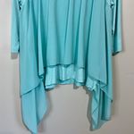 Kim And Cami Women’s 3/4 Sleeve Flowy Shirt Light Blue Size Medium NWT FLAW Photo 2