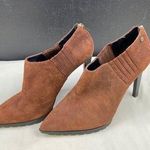 Calvin Klein Women's Brown Suede Shoes/ Boots Heel 4.5" Size 10 SKU 4832 Photo 0
