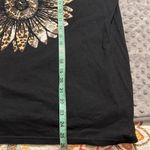 Graphic print medium women's sunflower shirt black short sleeve pre owned Photo 4