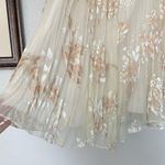 Vince NWT Natural Burnout Floral Silk Like Pleated Midi Skirt in Cream Size 12 Photo 4