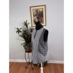 Ruby Rd . Women Blouse M Sleeveless Pullover Striped Black & White Monochrome Photo 3