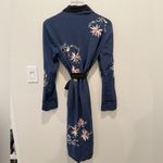 L'Academie L’ACADEMIE The Lara Silk Robe in Navy Embroidered size XS Photo 3