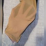 Beach Bunny  LEGGINGS Photo 3