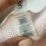 Calvin Klein  | Baby Pink Acrylic Fringe Knit Scarf Photo 5