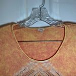 Reba  Orange Dye/Vintage Wash Print 3/4 Sleeve Top size L Photo 2