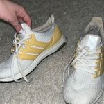 Adidas White and Yellow UltraBoost Athletic Sneakers size 7.5 Photo 5