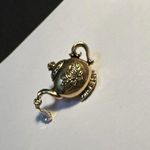 Signed Avon Teapot Brooch Tack Pin Gold Tone Photo 1