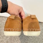 Palladium  Suede Leather Lace Up Sneakers in Tan‎ Comfort Walking Womens Size 8.5 Photo 3