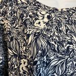 Lilly Pulitzer Luxletic Finn Top with Koala Print in Navy and White Size XS Photo 2