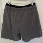 REI Active Pursuit 7” Women’s Shorts Medium Gray Photo 3