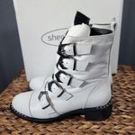 New Beautiful Sheridan Mia Knight Buckle Boot In White Leather Sz 40 US 9 Photo 4