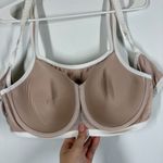 Natori  Yogi Contour Convertible Bra Size 40C Photo 4