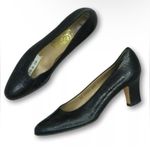 Salvatore Ferragamo  Womens Black Leather Italy Pump Heels Size 9.5 4AAAA Photo 3