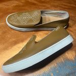 Soludos  Otomi Embroidered slip on shoes tan white size 9 Photo 0