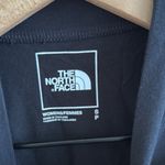 The North Face Women's Black Muscle Tee Small Photo 2