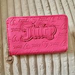 Juicy Couture  Juicy Pink Upgrade U Multicompartment Bifold Photo 0