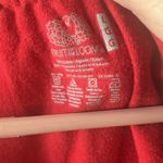 Fruit of the Loom FINAL MARKDOWN  Red Sleeveless Women's Top large Photo 2