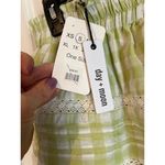 Day moon ruffle skirt. Green and white. Small Photo 4