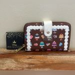 Lounge Fly Core Disney Princess Sweets Wallet Disney Princesses Photo 5