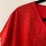 Chico's  Red Lace V-neck 100% Cotton Short Sleeve Shirt Basic Women's size 3 / XL Photo 2