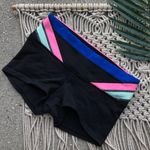 Lululemon Groove Shorts Size 6 Photo 2