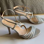 Carmen Marc Valvo  Silver Slingback Pumps size 7.5 NWOB Photo 4