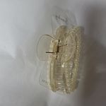 Pearl Hair CLAW Clip White Photo 1