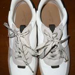 Universal Threads Sneakers Photo 4