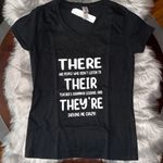 Brand new graphic T Photo 0