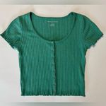 American Eagle AE Baby Tee Ribbed Snap Front Cropped Lettuce Hem Tee Green Size S Photo 2