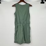 The North Face Athletic Dress Women's small Green Sleeveless Lightweight Nylon Photo 2