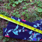 St John's Bay Floral Capri Pants Size 8 Navy Blue Red Blue Flowers‎ Photo 5