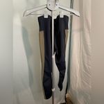 New Balance New‎ Balance Medium Black/Olive green Accent cropped leggings (7/8 length) Photo 4