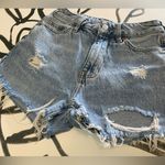 PacSun  Mom Jean Shorts. Cut offs. Size women’s 22. EUC. Photo 1