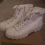 Steve Madden White Platform Shoes Photo 0