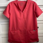 FIGS Women’s Coral Casma Three-Pocket V Neck Scrub Top - Size Small Photo 0