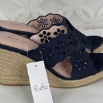 Draper James Emily Eyelet Blue Denim Walkable Wedge Sandals Size 9 NWB Photo 4
