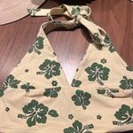 Garage  Top Crop Photo 0